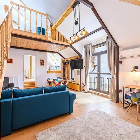 Castelului - Casa Aeon 公寓