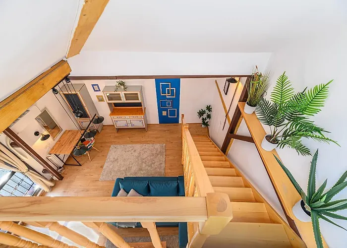 Castelului - Casa Aeon Apartment